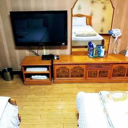 Alps Motel Busan Extérieur photo