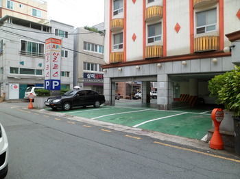 Alps Motel Busan Extérieur photo