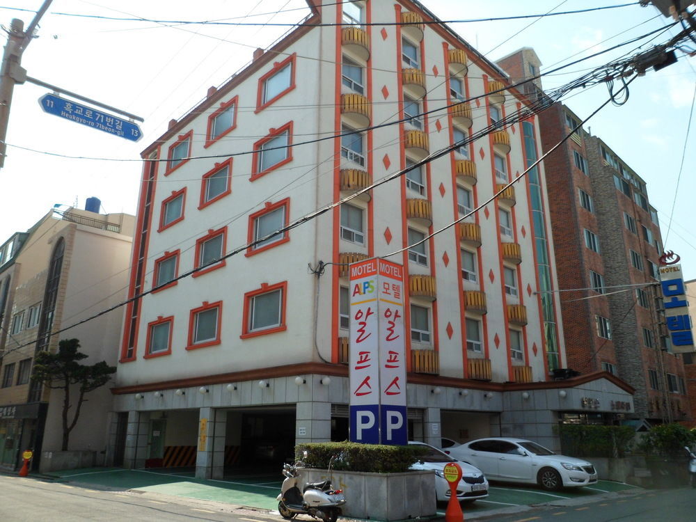 Alps Motel Busan Extérieur photo