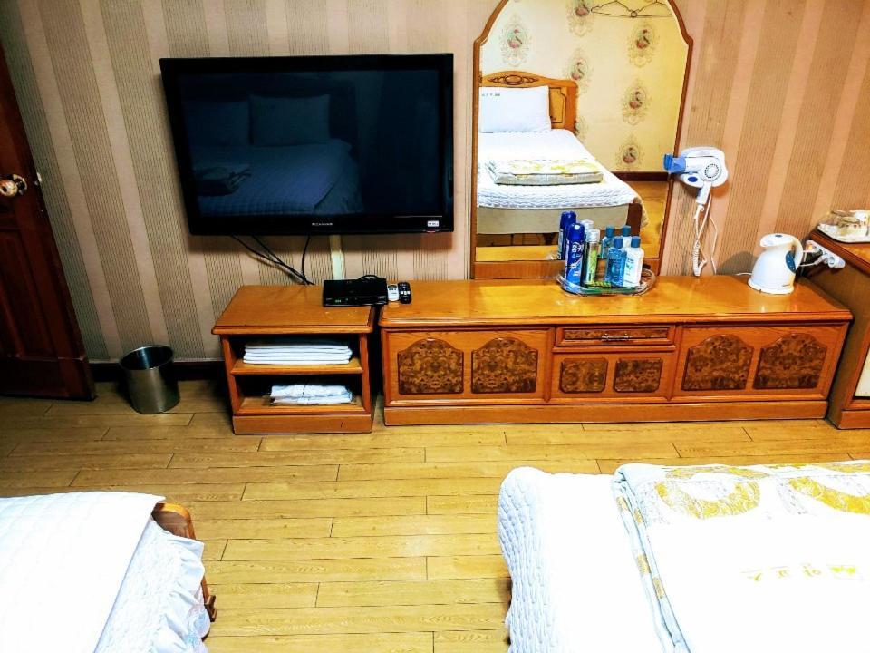 Alps Motel Busan Extérieur photo
