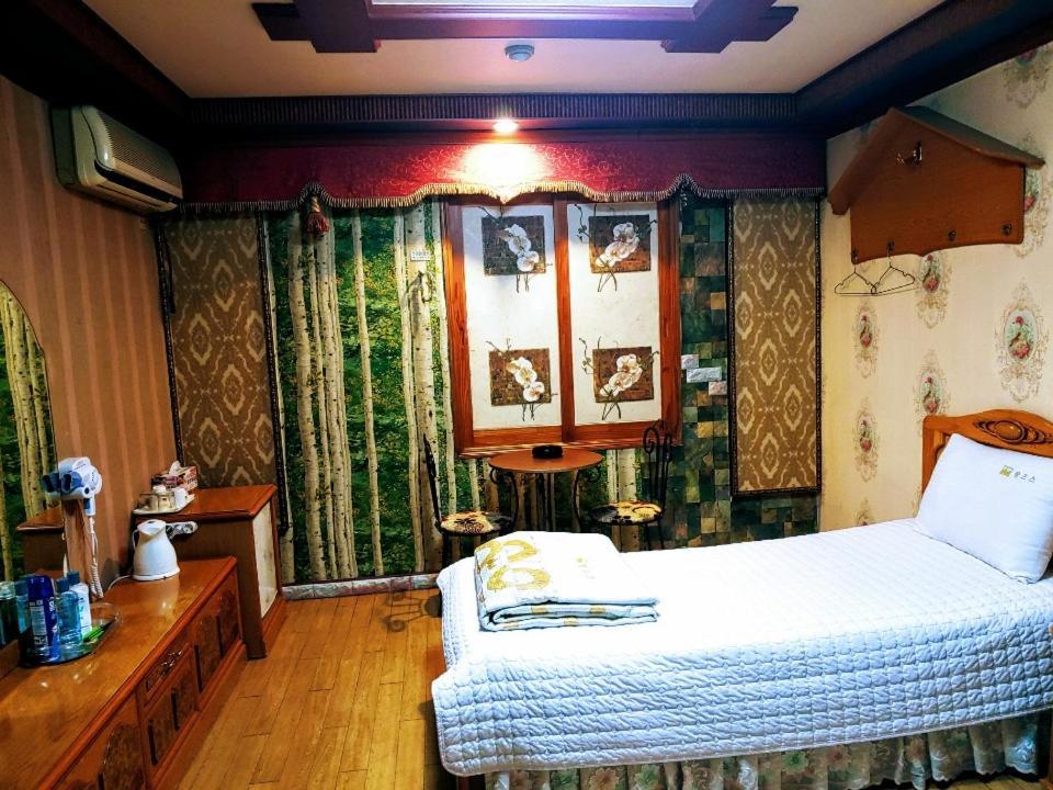 Alps Motel Busan Extérieur photo